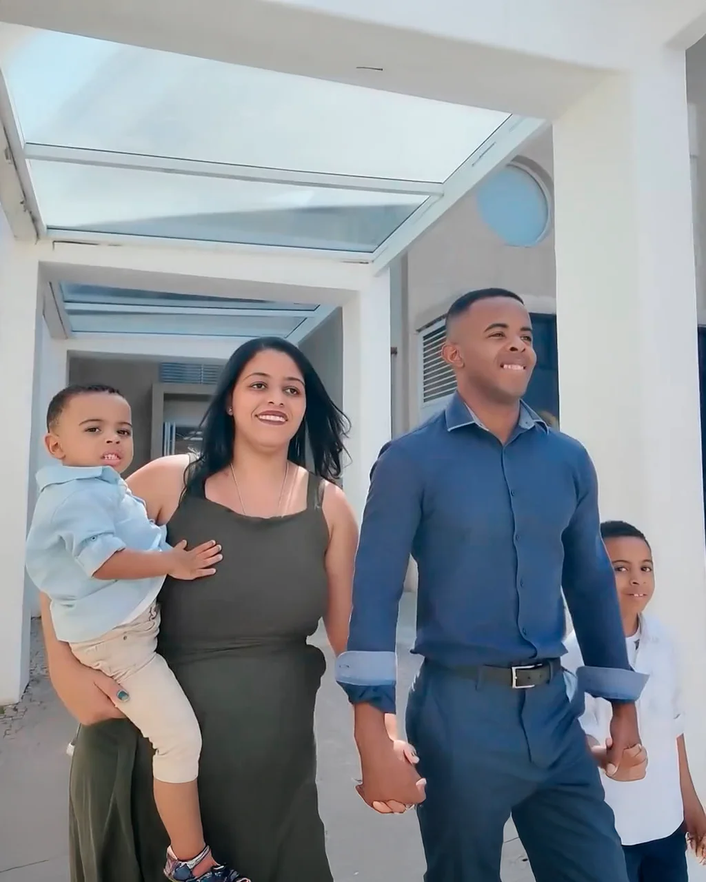 Capa do vídeo “Experiência de Fé do Culto Mensal de Agradecimento dedicado aos Educadores e às Crianças - Outubro/ 2025”